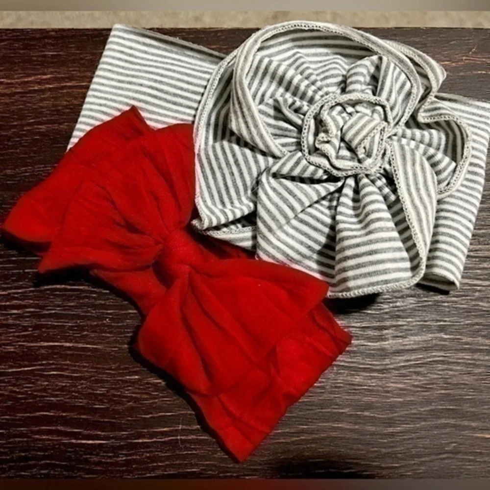 Baby/toddler headband bundle.